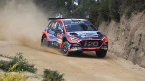 Vencedor... sem título de campeão nacional de ralis: Kris Meeke avançou com providência cautelar no TAD