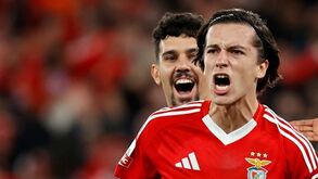 Benfica tem plano para segurar Carreras