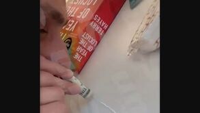 Árbitro que insultou Klopp apanhado a consumir 