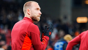 Eriksen mostrou-se disponível para aprender português, mas deverá ser o primeiro a ser riscado por Amorim, dizem ingleses
