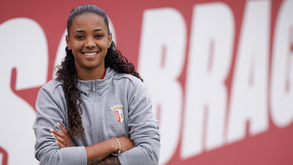 Taty Sena: «Desconhecia o meu instinto goleador...»