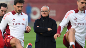 Claudio Ranieri já dirigiu o treino na AS Roma