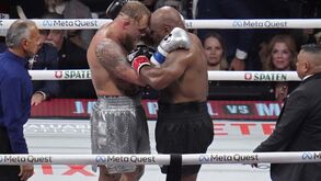 As inúmeras polémicas de Mike Tyson: desde o pénis falso ao dia em que quis bater num gorila