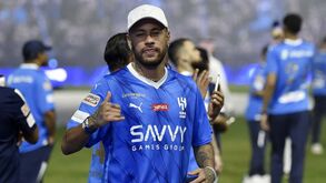 Leila Pereira nem quer pensar na contratação de Neymar: «O Palmeiras não é um departamento médico»