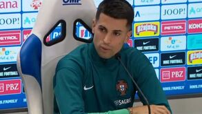 Cancelo sobre Ronaldo: «Selecionador deu descanso ao melhor jogador português de sempre»