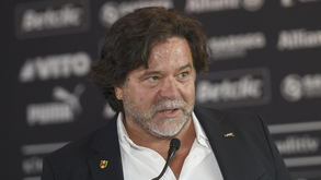 Castigo de Paulo Lopo suspenso