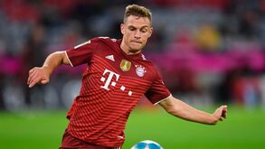Renovação em marcha: Kimmich senta-se à mesa das negociações