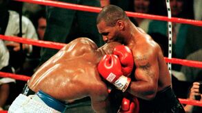 Outra vez? Evander Holyfield desafia Mike Tyson para combate