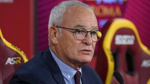 Cassano atira-se aos donos da Roma e critica contratação de Ranieri: «Isto é nojento»