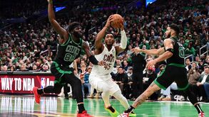 Joe Mazulla defende Neemias