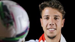 Meixedo continua na baliza