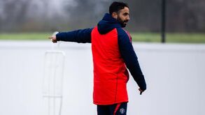 Professor universitário em Londres explica como Amorim pode ser bem sucedido no Man. United