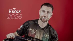 Kikas renova contrato com o E. Amadora até 2026