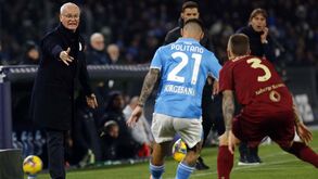 Claudio Ranieri estreia-se no comando da Roma com uma derrota diante do Nápoles 