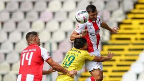 Rafael Vieira espreita o onze do Leixões