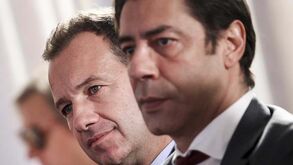 Frederico Varandas e Rui Costa lado a lado no Record Summit