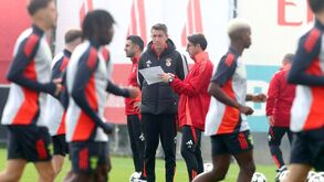 Benfica com três baixas no último treino antes do jogo com o Monaco