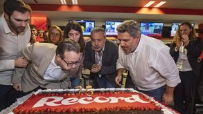 Record faz 75 anos: as celebrações em plena redação