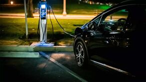 Quem dura mais: Os carros elétricos ou as suas baterias?