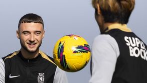 Debast aponta ao onze do Sporting: saiba qual é o trio de centrais menos batidos em Alvalade