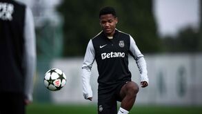 Geny Catamo espreita lugar no onze