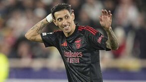 Di María desfruta como um miúdo