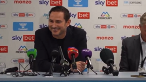 Frank Lampard é apresentado no Coventry e atira: «Vou trazer o João Félix»