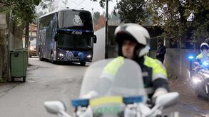 As imagens da chegada do FC Porto ao Olival depois do empate frente ao Anderlecht