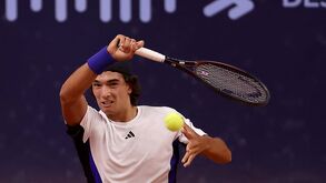 Henrique Rocha cai nos 'quartos' do Challenger da Maia