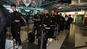 Avião com camas, cozinheiro e treino na piscina: como o V. Guimarães preparou a mais longa viagem da sua história