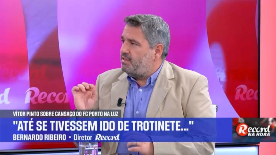 Diretor de Record arrasa adeptos do FC Porto que fizeram espera à equipa no Olival