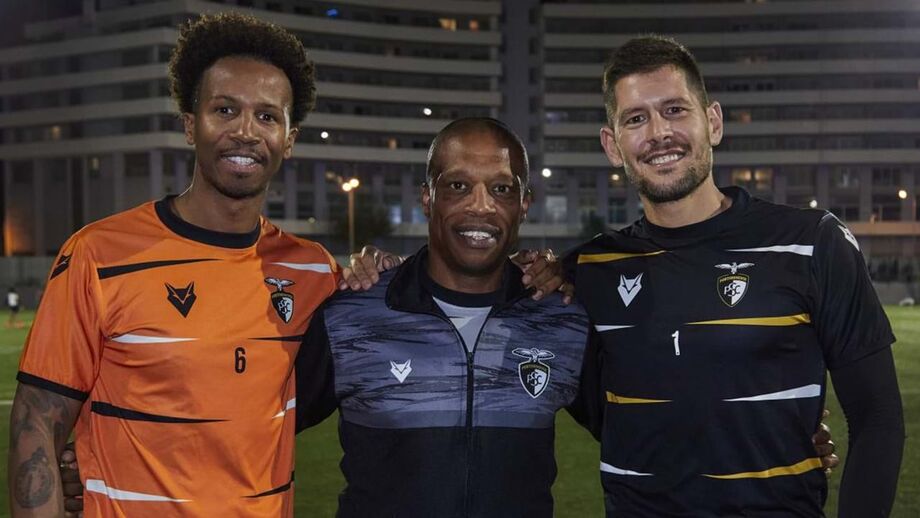 Semedo, Marinho e Carlos estão a ajudar Portimonense a brilhar nos distritais
