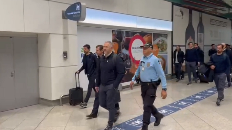 Ambiente pacífico na chegada dos dragões