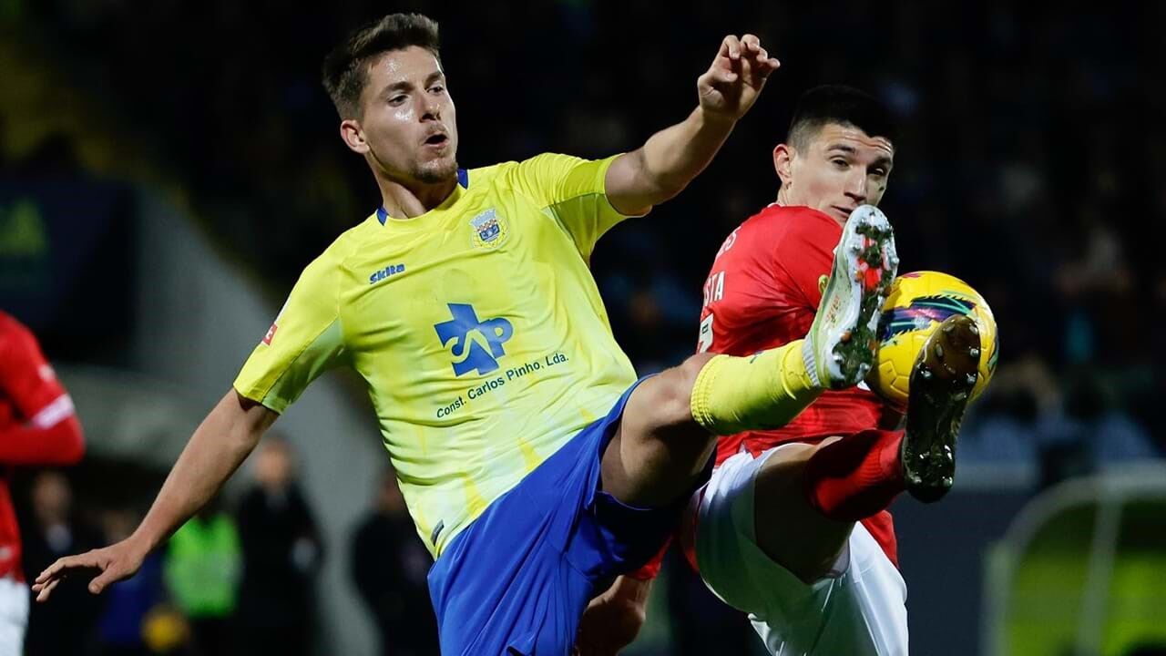 Técnico apostou forte no Arouca