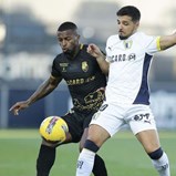 Famalicão-Farense, 0-1 (Intervalo)