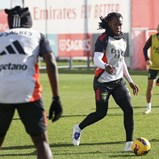 Renato Sanches acelera