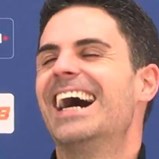 «O que está a dar a estes jogadores?»: Arteta sai da sala quando confrontado com 'onda' de gravidezes no Arsenal