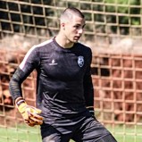 Lucas Cañizares pode sair do Farense em janeiro