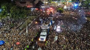 As imagens impressionantes da receção dos adeptos ao Botafogo de Artur Jorge