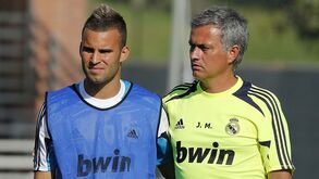Jesé Rodríguez elogia Ronaldo e recorda discussões com Mourinho: «Chocava com alguns jogadores...»