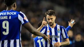 As notas dos jogadores do FC Porto diante do Casa Pia: gotas de champanhe nas botas de Fábio