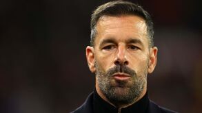 Nistelrooy revela conversa com Amorim antes de deixar Man. United: «Foi de homem para homem»