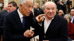 Uma lenda entre amigos: António Simões homenageado em Lisboa 