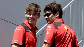 Arthur e Charles Leclerc vão ser os primeiros irmãos a participarem numa sessão de Fórmula 1 pela mesma equipa