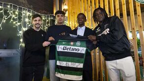 Quenda e João Simões alegraram jantar dos residentes da Academia do Sporting