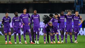 Fiorentina eliminada na homenagem a Bove