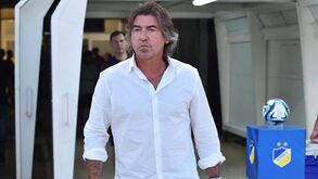 Apoel Nicósia condenado a pagar 148 mil euros a Ricardo Sá Pinto