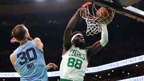 Neemias Queta entra em campo mas não consegue evitar derrota dos Celtics
