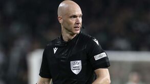 Árbitro inglês Anthony Taylor nomeado para a visita do Sporting ao Club Brugge