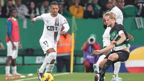 Nani continua sem treinar e falha Arouca